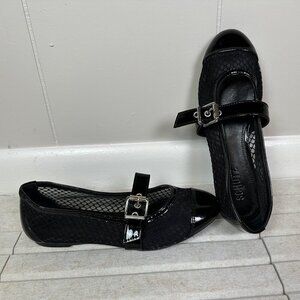 Schutz Hanna Ballet Mesh Black Buckle Flat Size 6.5 Coquette / Summer